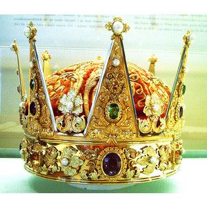 Gold images - golden jewelled crown.jpg
